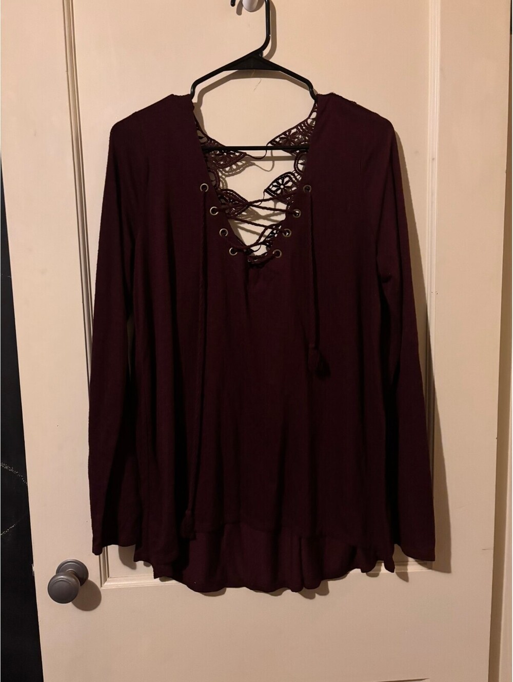 Womens burgundy lace up long sleeve blouse XL